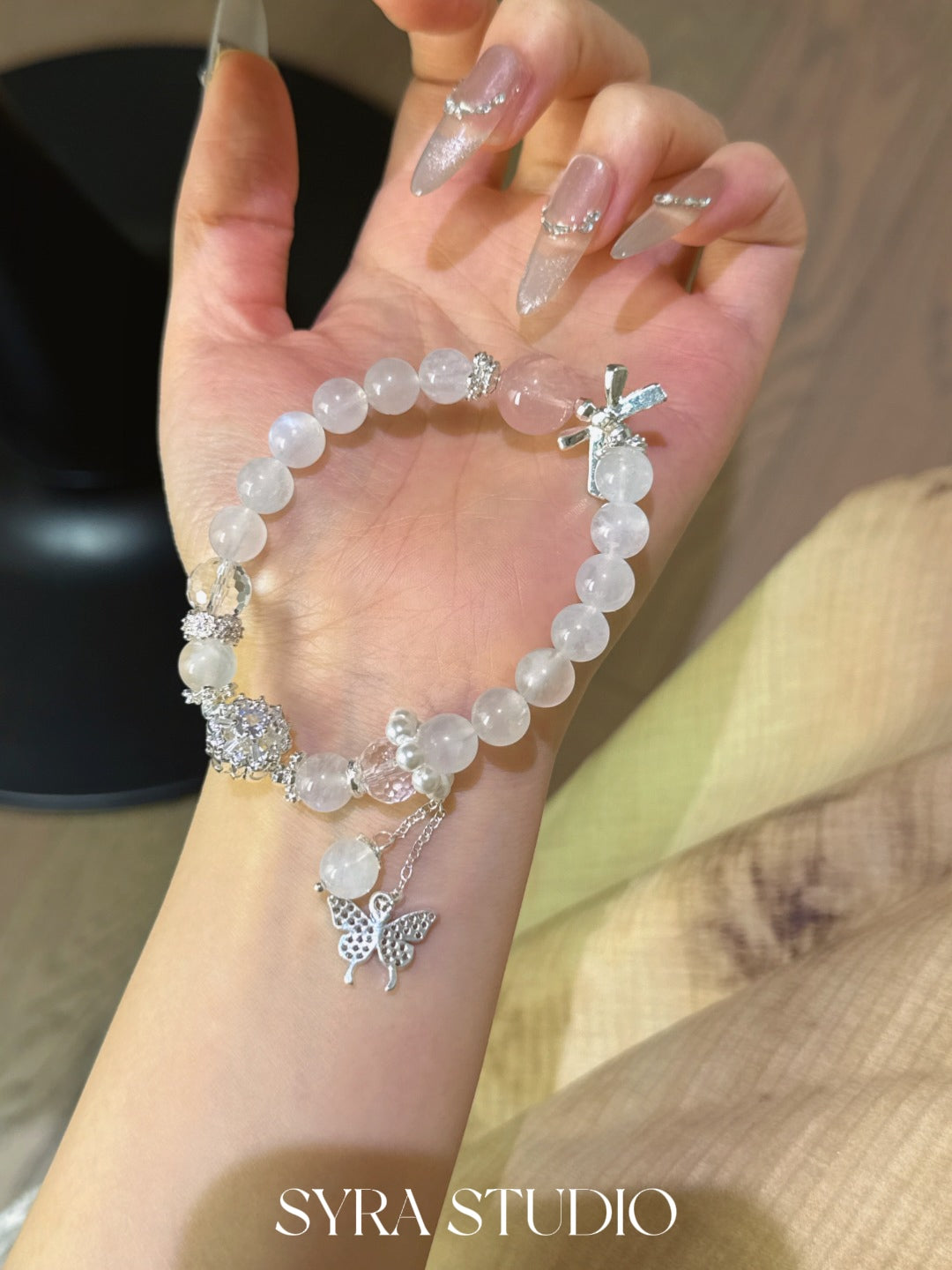 SYRA Moonmilk Bracelet