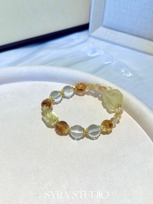 SYRA Golden Bloom Bracelet